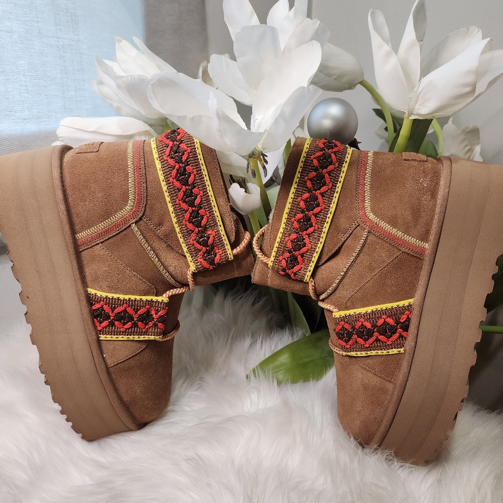 UGG CLASSIC MINI II BRAID PLATFORM CHESTNUT BOOTS - WOMEN'S new